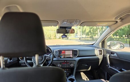KIA Sportage IV рестайлинг, 2022 год, 2 700 000 рублей, 29 фотография