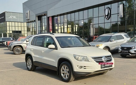 Volkswagen Tiguan I, 2008 год, 870 000 рублей, 3 фотография