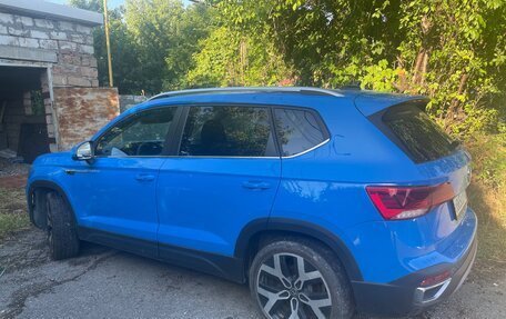 Volkswagen Taos, 2022 год, 3 700 000 рублей, 4 фотография