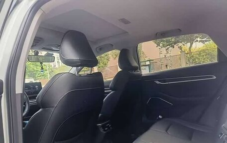 Geely Emgrand, 2022 год, 925 111 рублей, 14 фотография