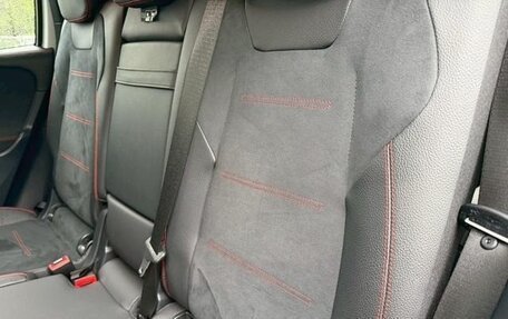 Mercedes-Benz GLB, 2023 год, 2 600 000 рублей, 30 фотография