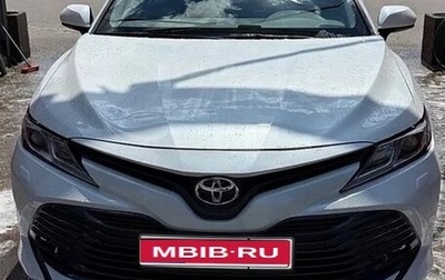 Toyota Camry, 2019 год, 2 200 000 рублей, 1 фотография