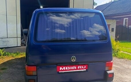Volkswagen Transporter T4, 1996 год, 850 000 рублей, 2 фотография