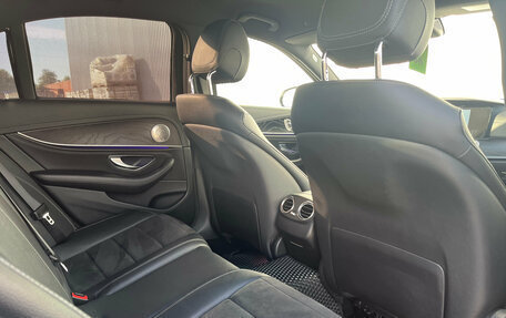 Mercedes-Benz E-Класс, 2016 год, 2 720 000 рублей, 23 фотография