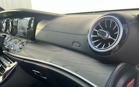 Mercedes-Benz E-Класс, 2016 год, 2 720 000 рублей, 28 фотография