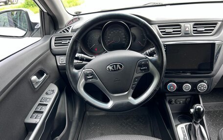 KIA Rio III рестайлинг, 2016 год, 1 000 000 рублей, 8 фотография