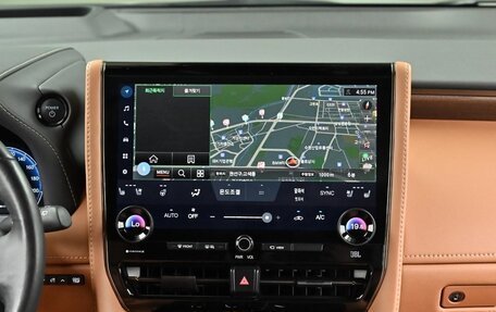 Toyota Alphard, 2024 год, 9 500 000 рублей, 14 фотография