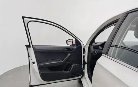 Volkswagen Santana, 2022 год, 965 000 рублей, 8 фотография