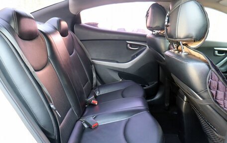Hyundai Avante, 2012 год, 840 000 рублей, 11 фотография
