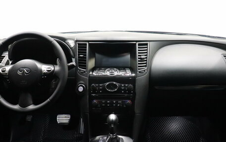 Infiniti QX70, 2015 год, 1 950 000 рублей, 8 фотография