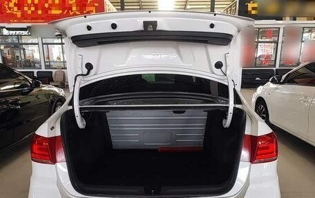 Volkswagen Santana, 2022 год, 1 100 000 рублей, 18 фотография