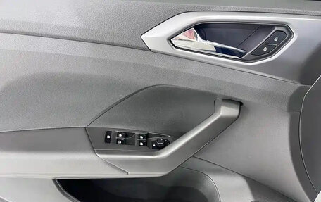 Volkswagen T-Cross I, 2022 год, 1 900 020 рублей, 11 фотография