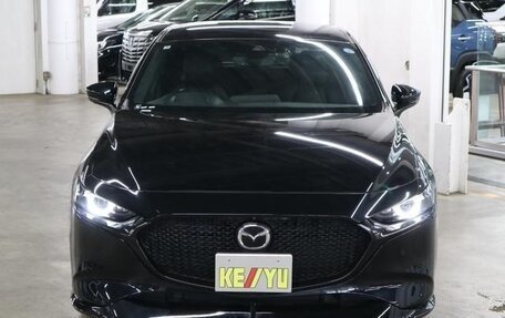 Mazda 3, 2021 год, 1 000 000 рублей, 2 фотография