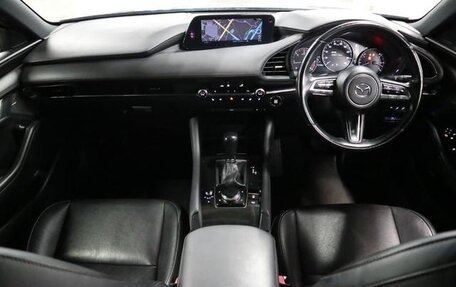 Mazda 3, 2021 год, 1 000 000 рублей, 11 фотография