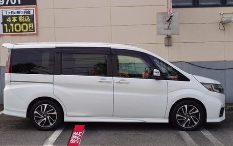 Honda Stepwgn IV, 2019 год, 1 360 000 рублей, 4 фотография