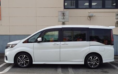 Honda Stepwgn IV, 2019 год, 1 360 000 рублей, 8 фотография