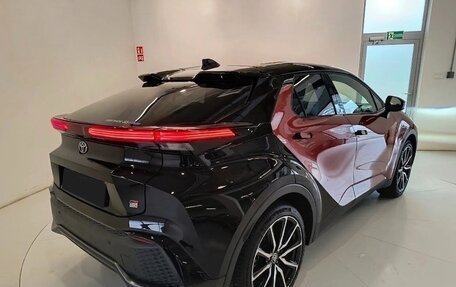 Toyota C-HR, 2025 год, 2 600 666 рублей, 5 фотография