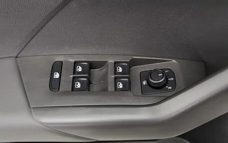 Volkswagen T-Cross I, 2022 год, 1 115 020 рублей, 9 фотография