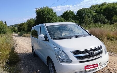 Hyundai Grand Starex Grand Starex I рестайлинг 2, 2011 год, 1 850 000 рублей, 2 фотография
