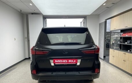 Lexus LX III, 2017 год, 7 560 000 рублей, 5 фотография