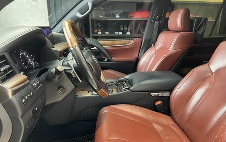 Lexus LX III, 2017 год, 7 560 000 рублей, 8 фотография