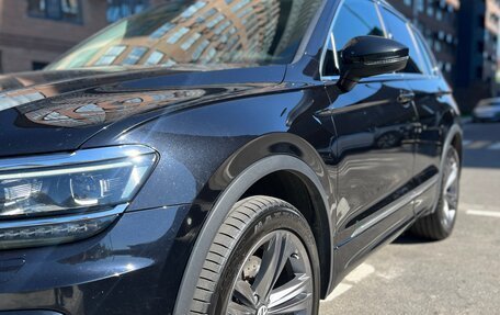 Volkswagen Tiguan II, 2018 год, 2 650 000 рублей, 10 фотография