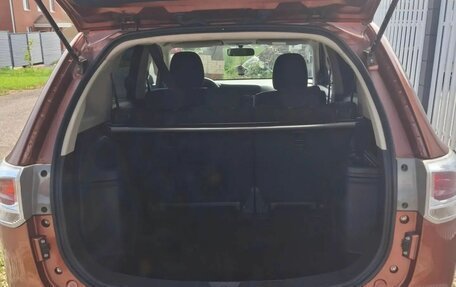 Mitsubishi Outlander III рестайлинг 3, 2013 год, 1 050 000 рублей, 7 фотография