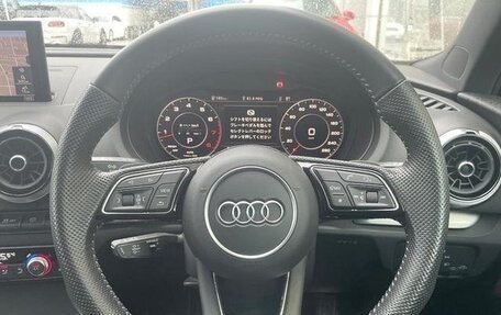 Audi A3, 2017 год, 1 050 000 рублей, 10 фотография