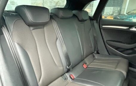 Audi A3, 2017 год, 1 050 000 рублей, 13 фотография