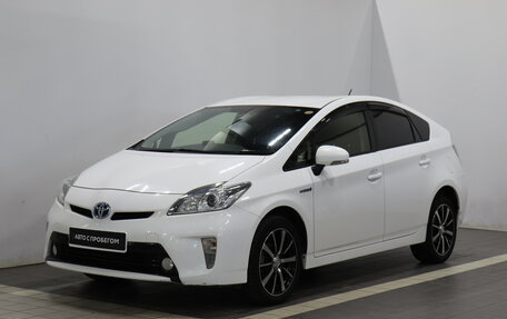 Toyota Prius, 2013 год, 1 182 000 рублей, 3 фотография