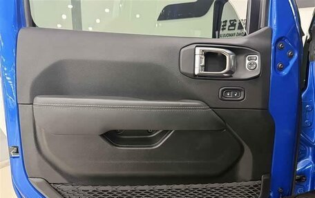 Jeep Gladiator, 2023 год, 6 500 900 рублей, 12 фотография