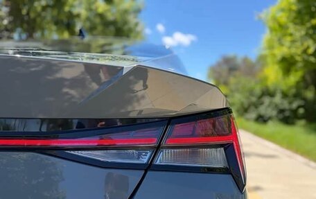 Hyundai Elantra, 2022 год, 1 600 000 рублей, 24 фотография