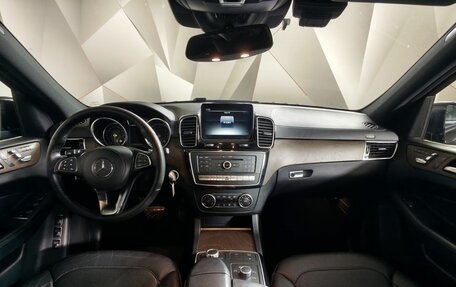 Mercedes-Benz GLS, 2017 год, 5 500 000 рублей, 14 фотография