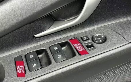 Hyundai Elantra, 2023 год, 1 550 000 рублей, 10 фотография