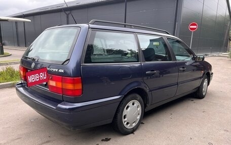 Volkswagen Passat B4, 1995 год, 350 000 рублей, 4 фотография