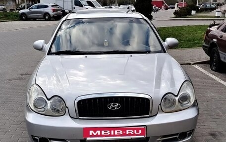 Hyundai Sonata IV рестайлинг, 2002 год, 299 999 рублей, 3 фотография