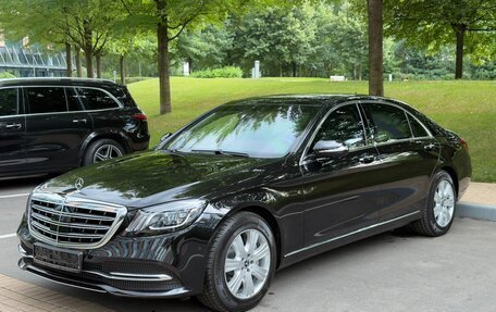 Mercedes-Benz S-Класс, 2018 год, 28 200 000 рублей, 2 фотография