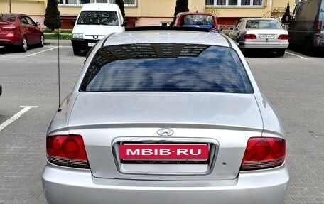 Hyundai Sonata IV рестайлинг, 2002 год, 299 999 рублей, 6 фотография