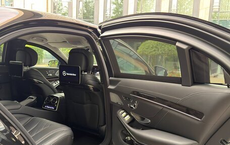 Mercedes-Benz S-Класс, 2018 год, 28 200 000 рублей, 26 фотография