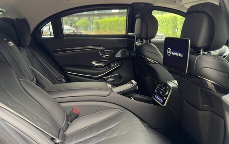 Mercedes-Benz S-Класс, 2018 год, 28 200 000 рублей, 30 фотография
