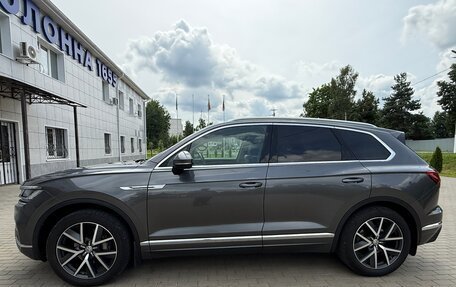 Volkswagen Touareg III, 2020 год, 5 430 000 рублей, 8 фотография