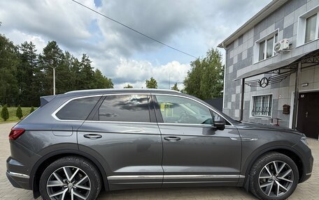 Volkswagen Touareg III, 2020 год, 5 430 000 рублей, 4 фотография