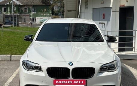 BMW 5 серия, 2016 год, 2 490 000 рублей, 2 фотография