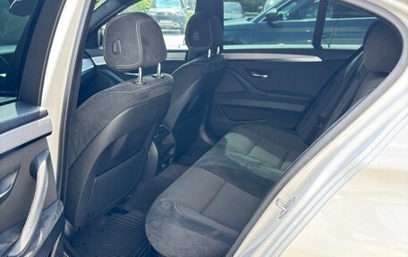BMW 5 серия, 2016 год, 2 490 000 рублей, 18 фотография