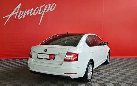 Skoda Octavia, 2017 год, 1 890 000 рублей, 5 фотография