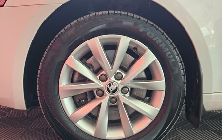 Skoda Octavia, 2017 год, 1 890 000 рублей, 18 фотография