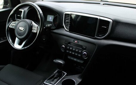 KIA Sportage IV рестайлинг, 2019 год, 2 119 000 рублей, 18 фотография