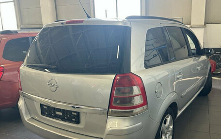 Opel Zafira B, 2008 год, 423 000 рублей, 3 фотография