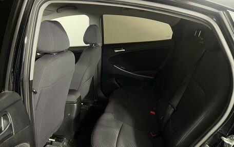 Hyundai Solaris II рестайлинг, 2015 год, 1 099 000 рублей, 21 фотография