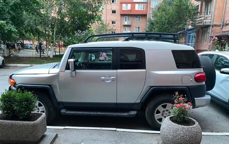Toyota FJ Cruiser, 2008 год, 967 000 рублей, 3 фотография